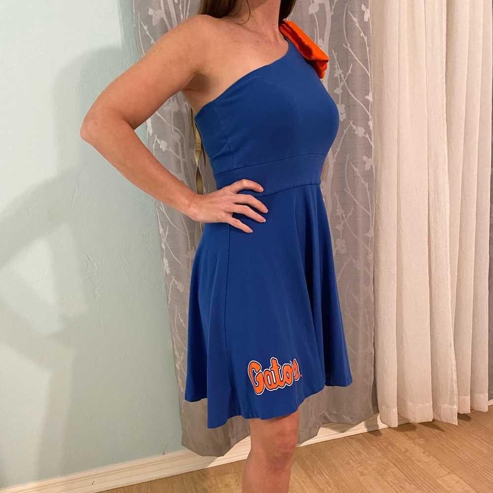 Gator dress Ketch the spirit brand one shoulder size small